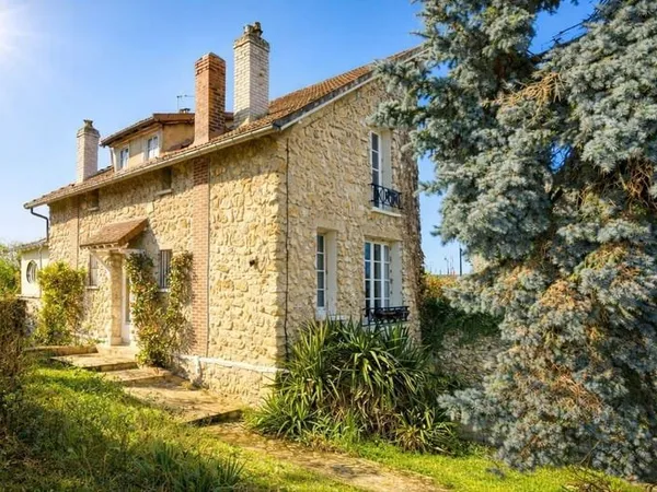 Maison 4 pièces 85 m²
