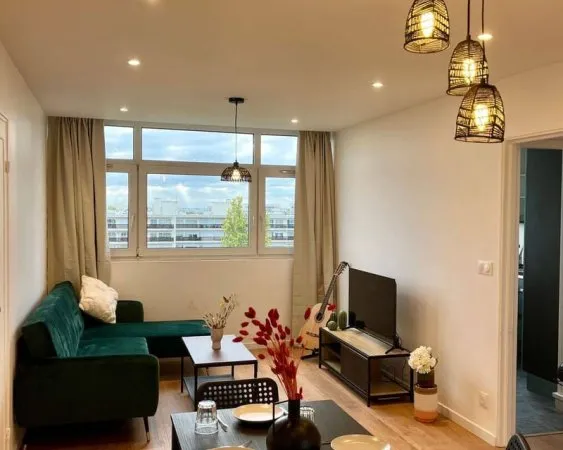 Appartement 5 pièces 11 m²
