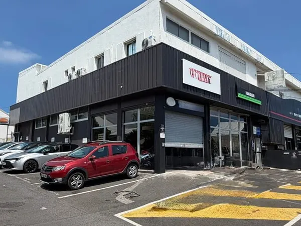 Local commercial 1720 m²