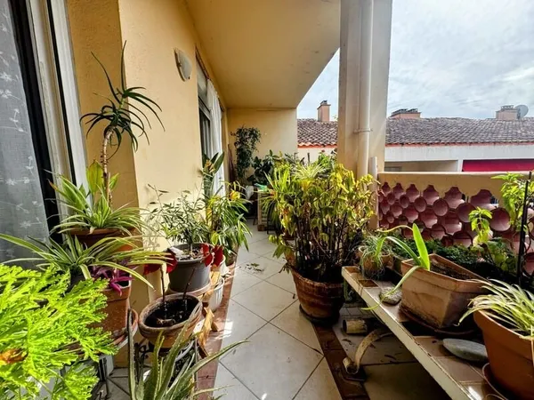 Appartement 4 pièces - Dernier étage, lumineux et au calme