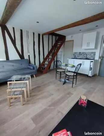 T1 bis 30 m2, rénové, meublé, isolé