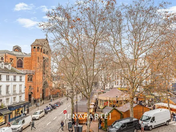 Vente / 75018 / Montmartre - Abbesses / 4 Pièces / Vue dégagée