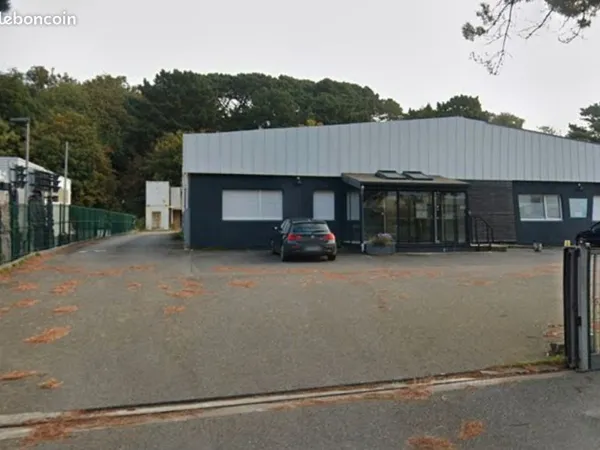 Entrepôt 219 m² BREST
