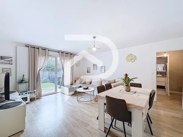 Maison de plain-pied 4 chambres Quartier des Rochelles Proche centre-ville