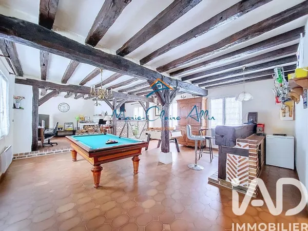 Maison 9 pièces 227 m²