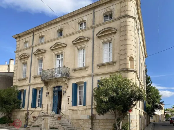 Maison de Maître avec piscine
