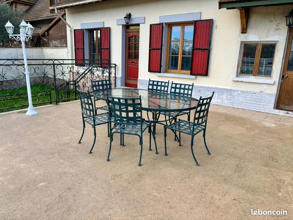 Appartement en Rez-de-jardin avec dépendances