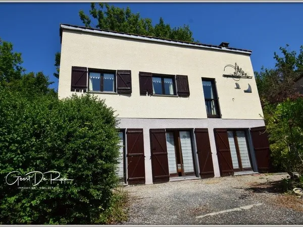 Dpt Aude (11), à vendre QUILLAN maison P4 en résidence de 80 m² - Terrain de 250,00 m²
