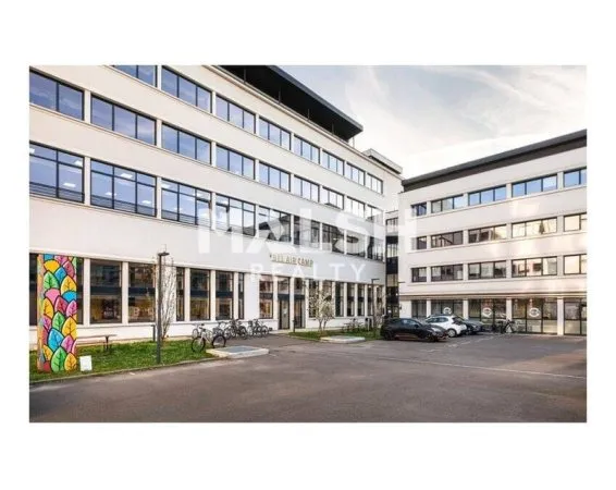 Bureau 254 m²