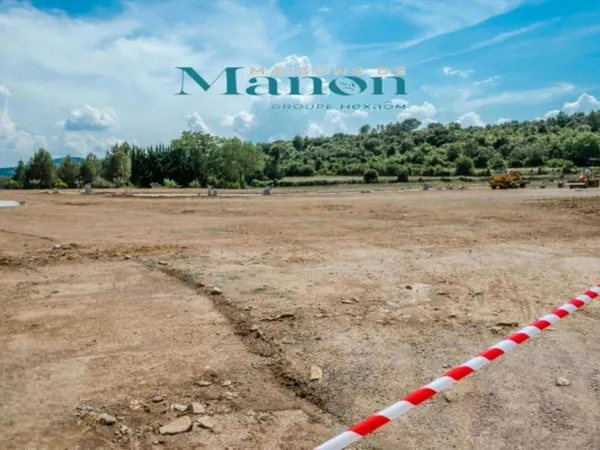 Terrain 370 m²