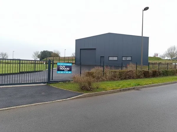 Entrepôt / local industriel 200 ou 400 m2