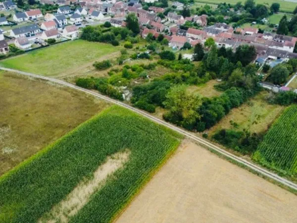 Terrain 692 m²