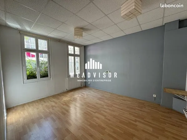 BUREAUX 48 m² LE MANS