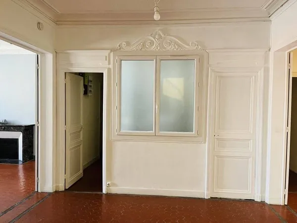 Appartement 4 pièces 140 m²