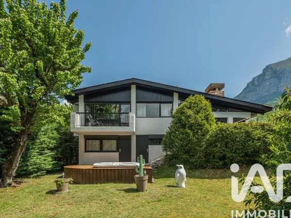Maison 7 pièces 171 m²