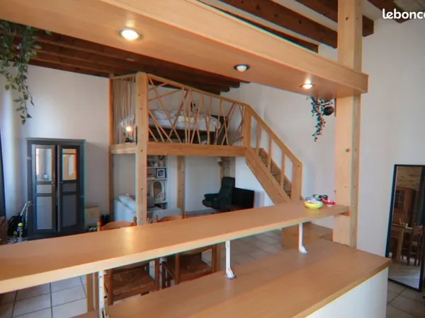 Joli t1 bis de 42 m² avec mezzanine