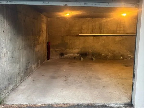 Garage triple cours fauriel