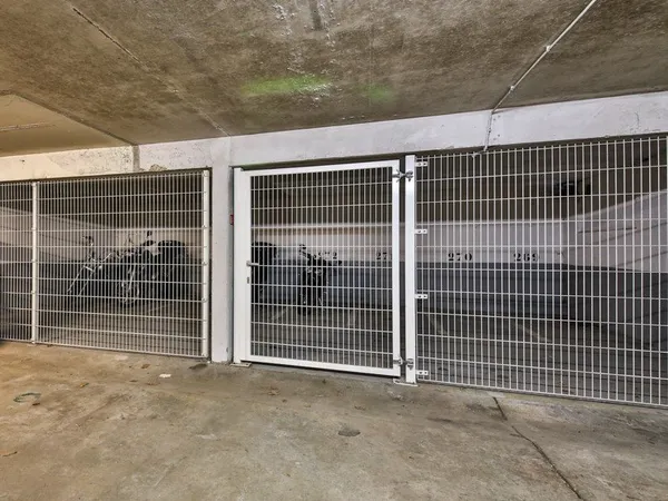 Stationnement Location Ville-d'Avray   25€