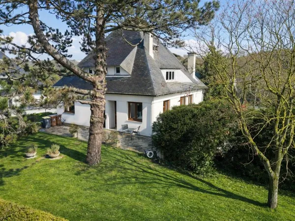 Maison 7 pièces 185 m²