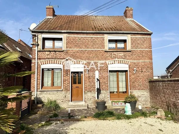 Maison individuelle 120 m2 - 4ch - jardin