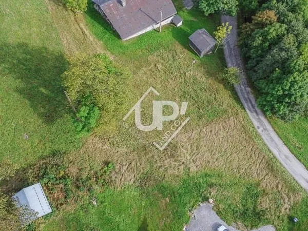 Terrain constructible idéalement situé