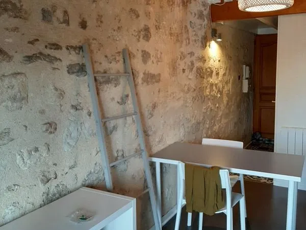 Charmant studio prohe de la Victoire