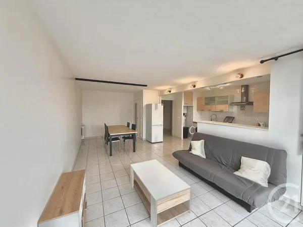 Appartement 3 pièces 77 m²