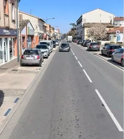 Bureau et espace de travail Location Aucamville  15m² 400€