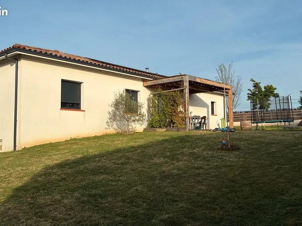Maison DPE A - 4 chambres - Panneaux solaires + borne électrique - Aucun travaux