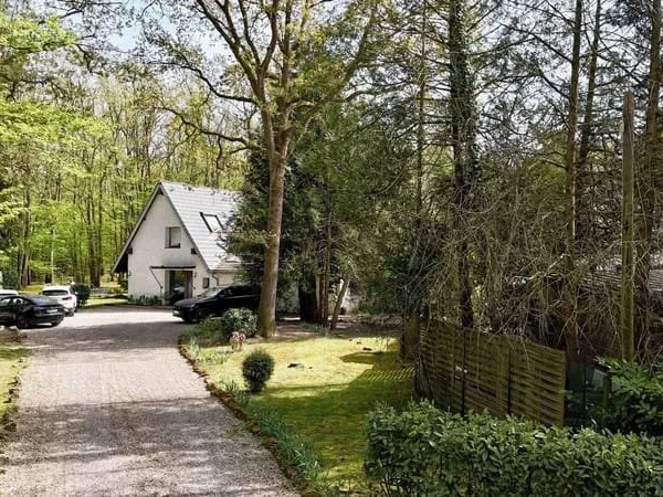 Villa 7 pièces 250 m²