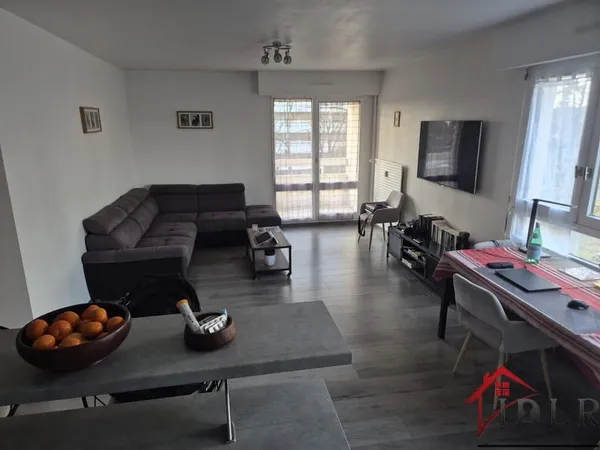 SAINT-DIZIER, bel appartement de 63m2 dans résidence sécuris