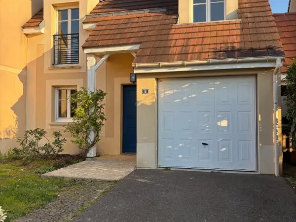 Maison Lisses 6 pièce(s) 111 m2