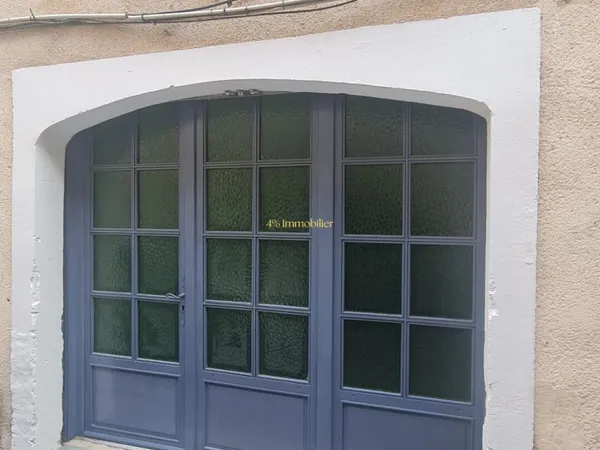 RARE A vendre sur Agde Local fermé d'environ 13m²