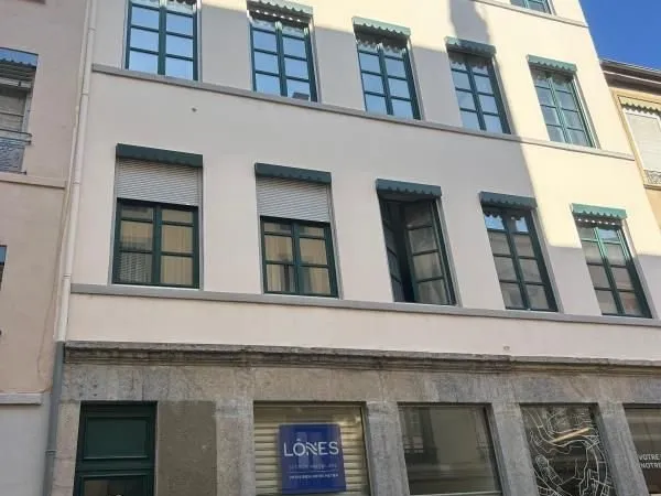 Appartement 2 pièces 64 m²