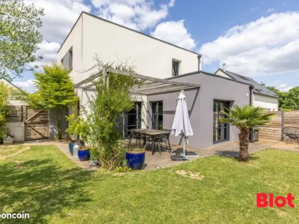 Maison 6 pièces 117 m²