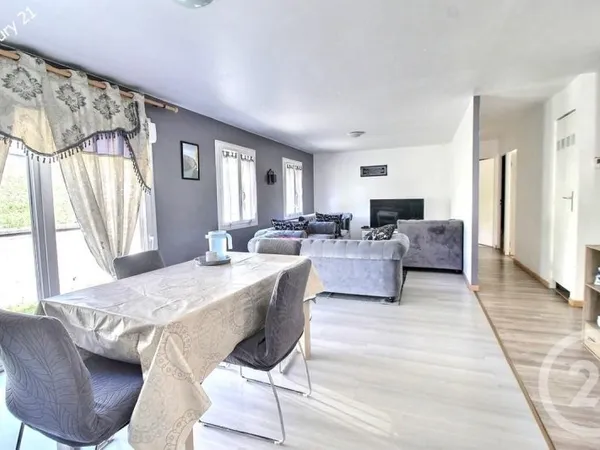 Maison 4 pièces 93 m²