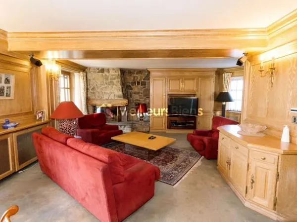 Propriété 13 pièces 576 m²