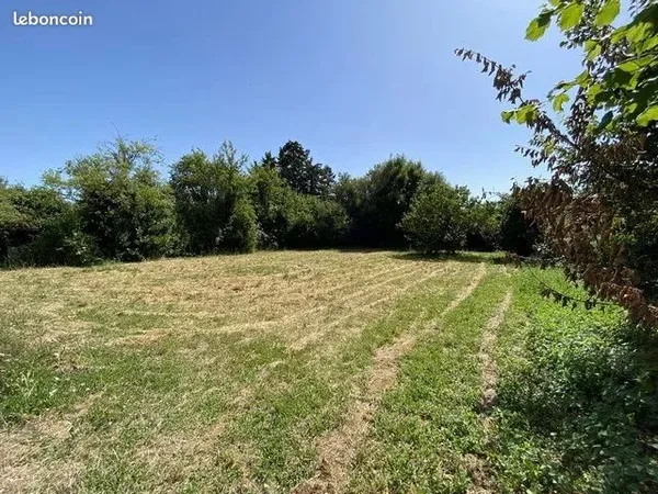 Terrain 828 m² Liez