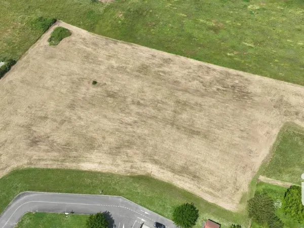 Terrain 12000 m²