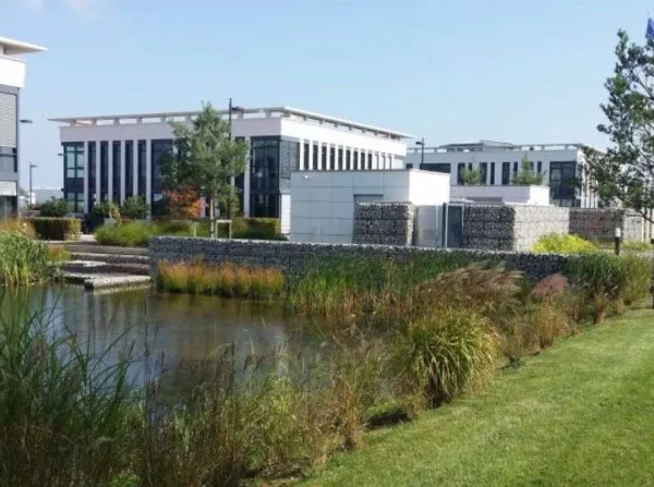 Bureaux 1246 m²