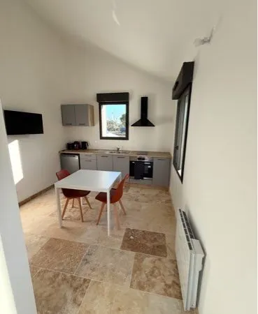 Studio meublé neuf