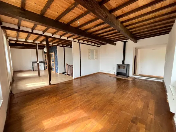 Maison 4 pièces 184 m²