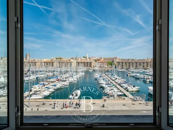 VENTE - MARSEILLE - 13007 - VIEUX-PORT - VUE PANORAMIQUE - APPARTEMENT - 200 m2 - BALCONS