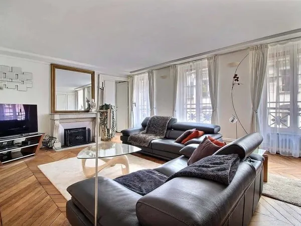 Appartement 2 pièces 103 m²