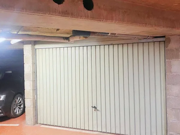 Parking 35 m²