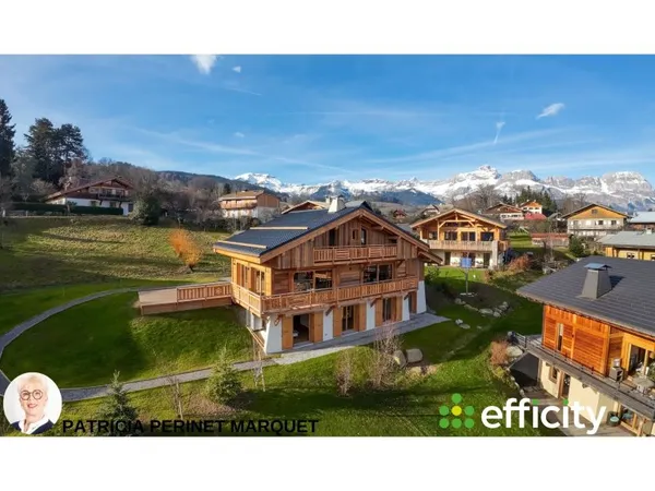Maison 8 pièces 225 m²