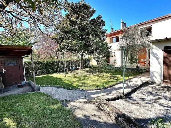 Maison 5 pièces 96 m²
