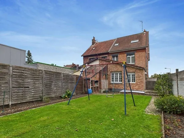 Maison 5 pièces 138 m²