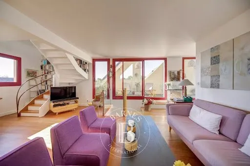 Appartement 6 pièces 143 m²