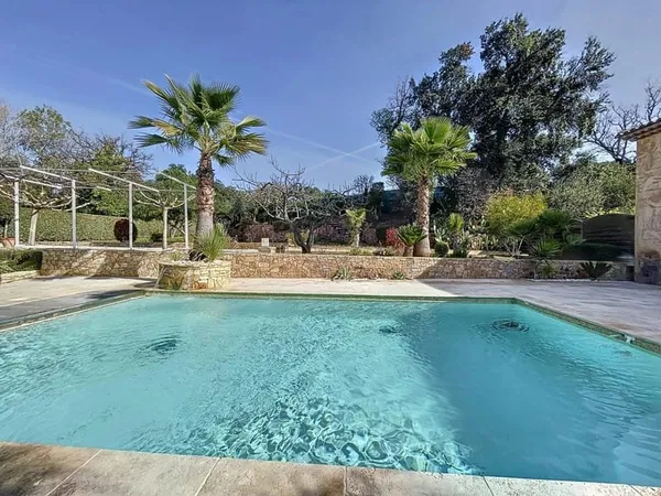Maison 13 pièces 116 m²